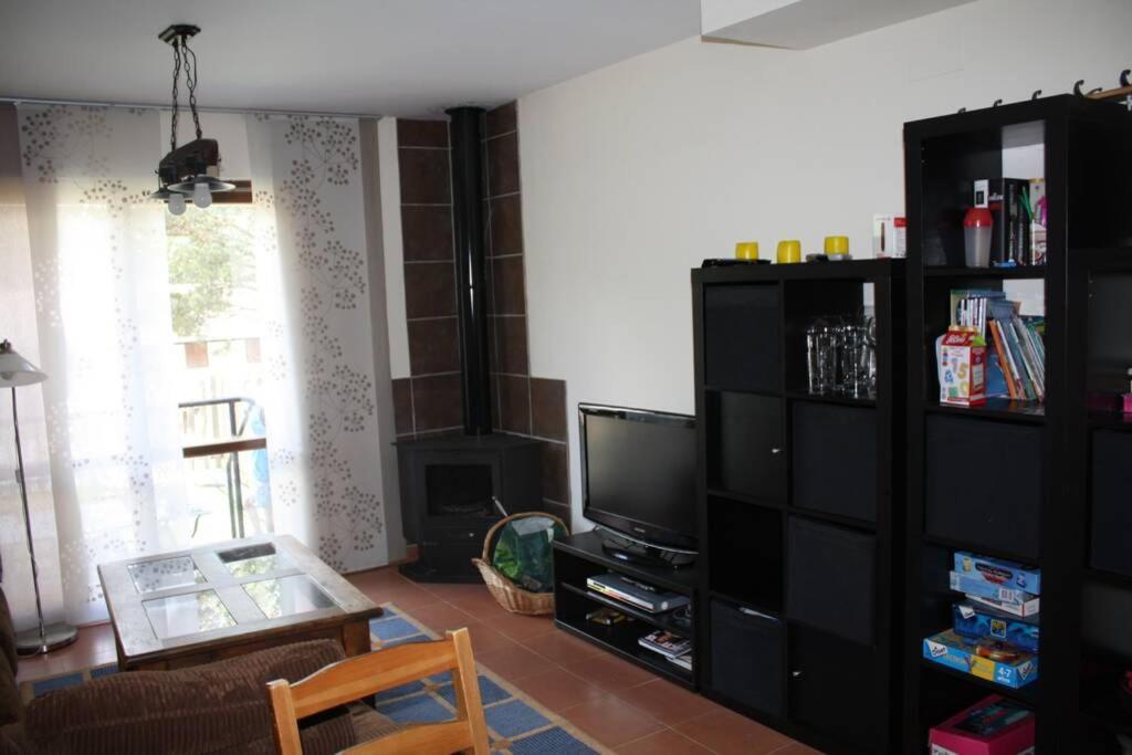 Appartamento Duplex Con Jardin En Pirineos, Totalmente Equipado Villanúa Esterno foto