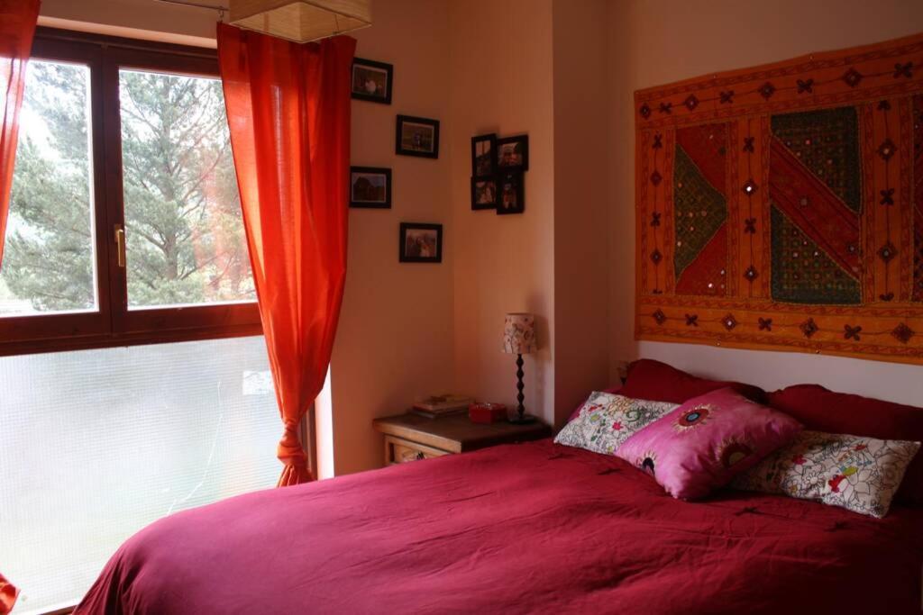 Appartamento Duplex Con Jardin En Pirineos, Totalmente Equipado Villanúa Esterno foto