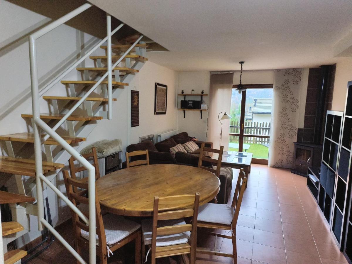 Appartamento Duplex Con Jardin En Pirineos, Totalmente Equipado Villanúa Esterno foto